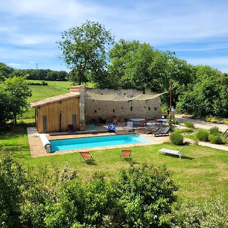 Saint-Sauvy Gite Campagne Famille 15 Pers Piscine Chauffee Jeux Enfants Petanque מראה חיצוני תמונה